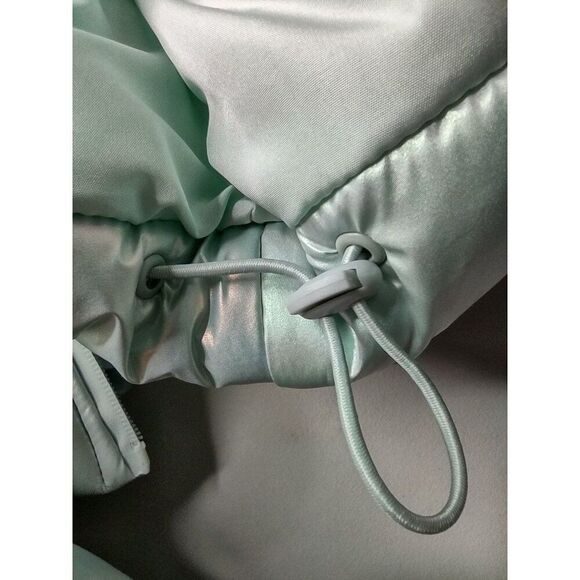 Forever 21 Mint Green Cropped Puffer Jacket with Stand Collar Size XL - Picture 4 of 6